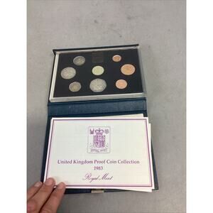 1983 UNITED KINGDOM ROYAL MINT 8 COIN PROOF SET - 8 Coins